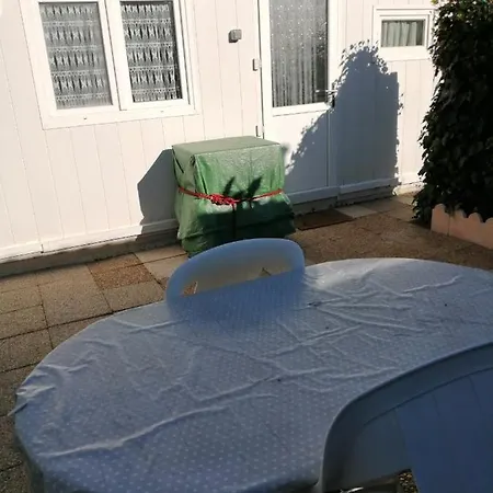 Chalet Sous Le Soleil De Provence